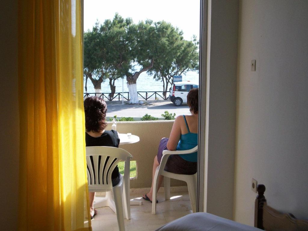 Galini Beach Плакиас Екстериор снимка
